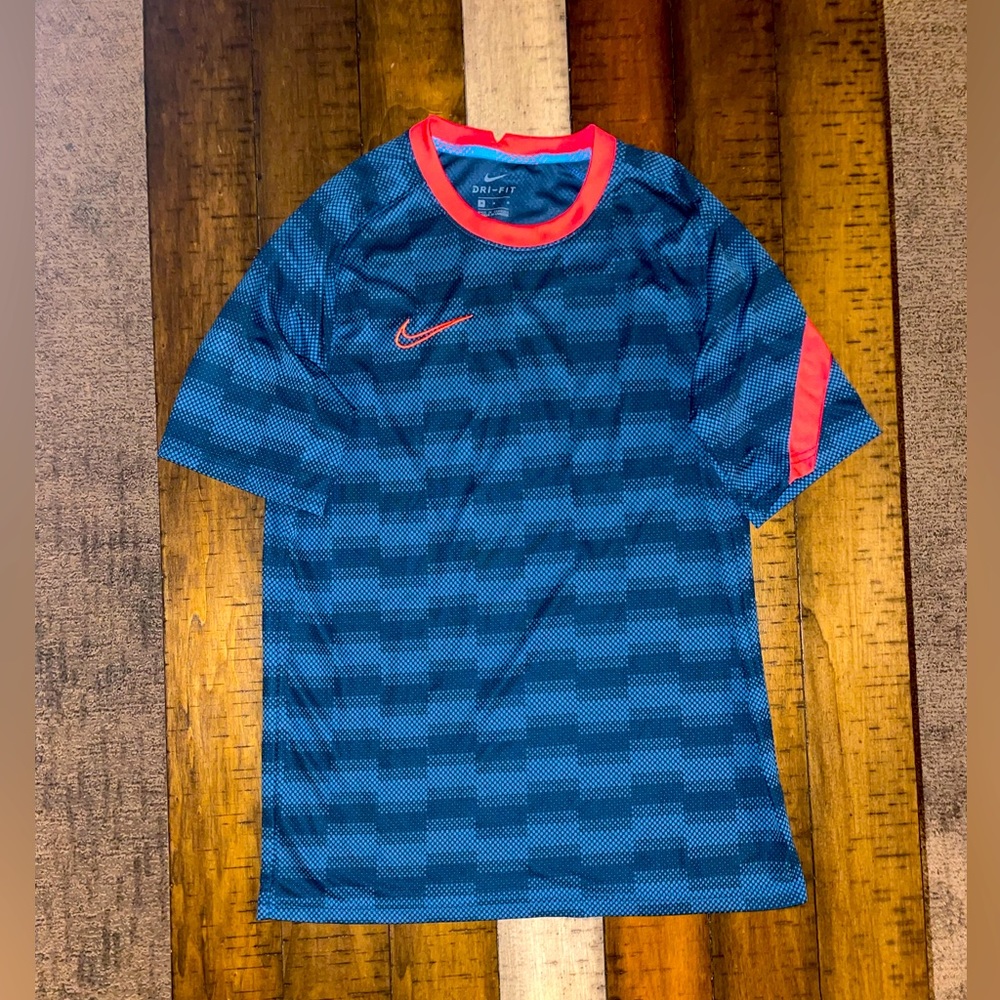 Mens Nike Dri Fit T-Shirt Size Medium